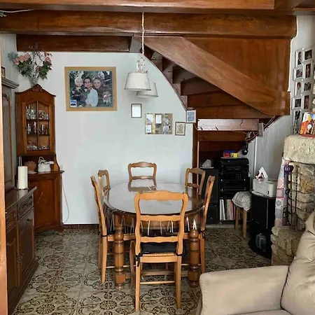 Agreable Ancienne Maison De Le Chateau-d'Oleron