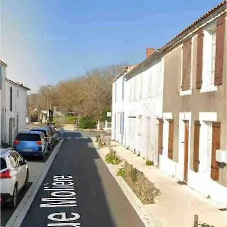 Dom wakacyjny Agreable Ancienne Maison De Le Château-dʼOléron